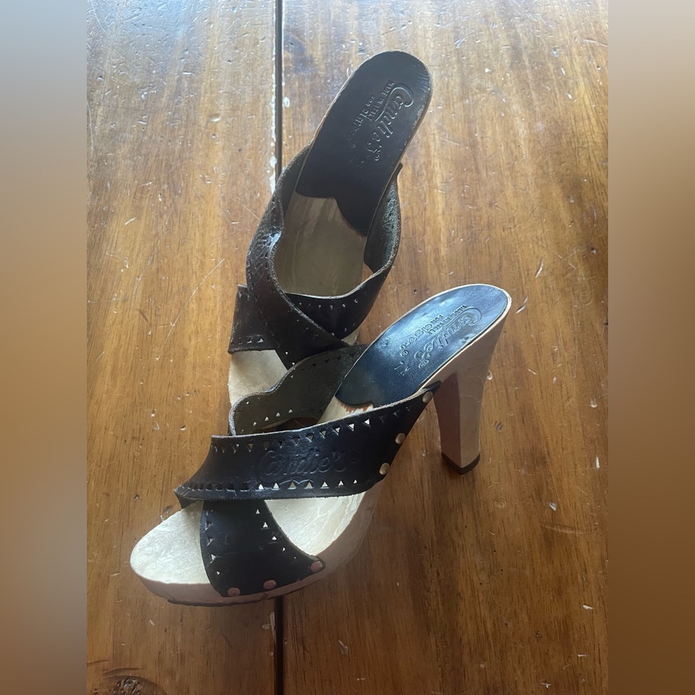 Candie's Black and Brown Heels